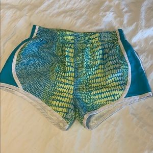 Nike Girls XL Athletic Shorts